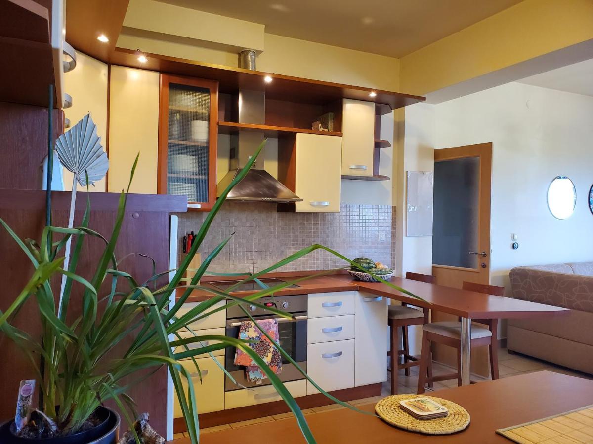 Hilltop Villa Risika Εξωτερικό φωτογραφία
