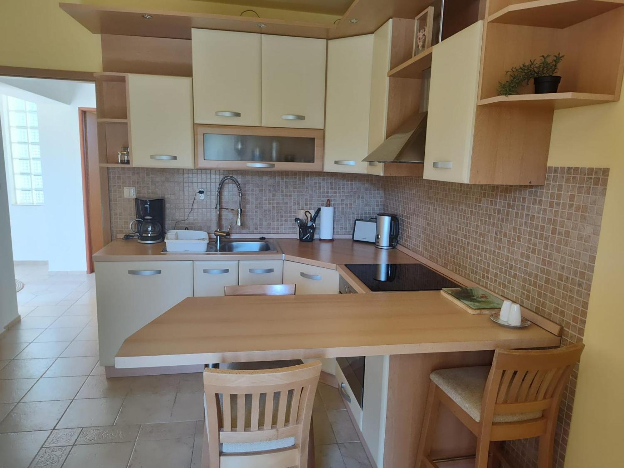 Hilltop Villa Risika Εξωτερικό φωτογραφία